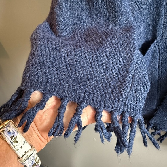 Lilly Pulitzer Women's Sz S Oversized Fringe Lewiston Open Cardigan Dusky Blue - Picture 3 of 6